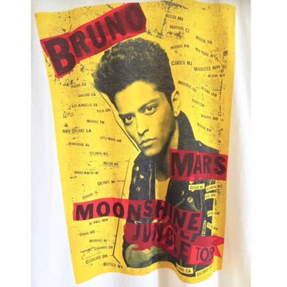 BRUNO MARS Moonshine Jungle Tour Concert T Shirt M - Picture 1 of 8